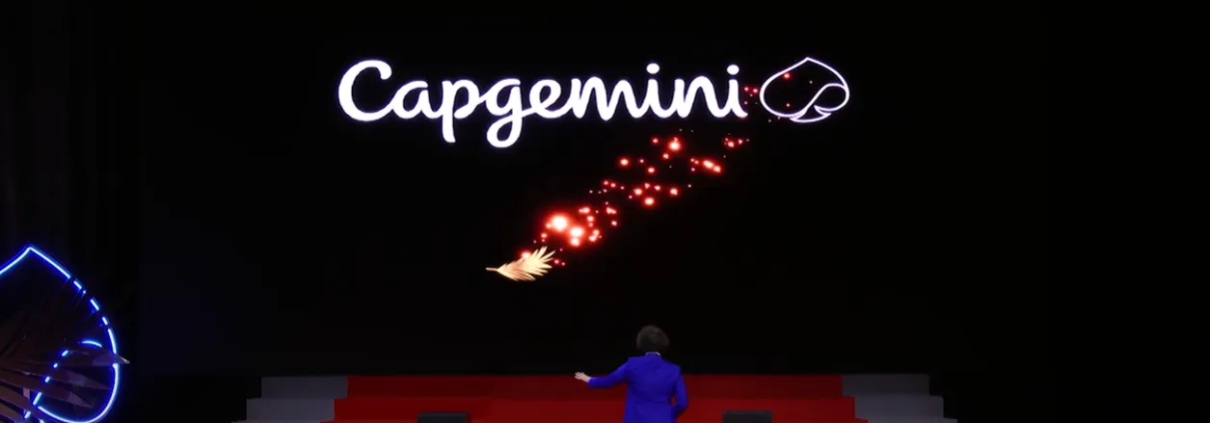 Bühnenpräsentation mit Lichteffekten und digitaler Interaktion